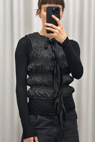 Anna Tran Puffy vest black